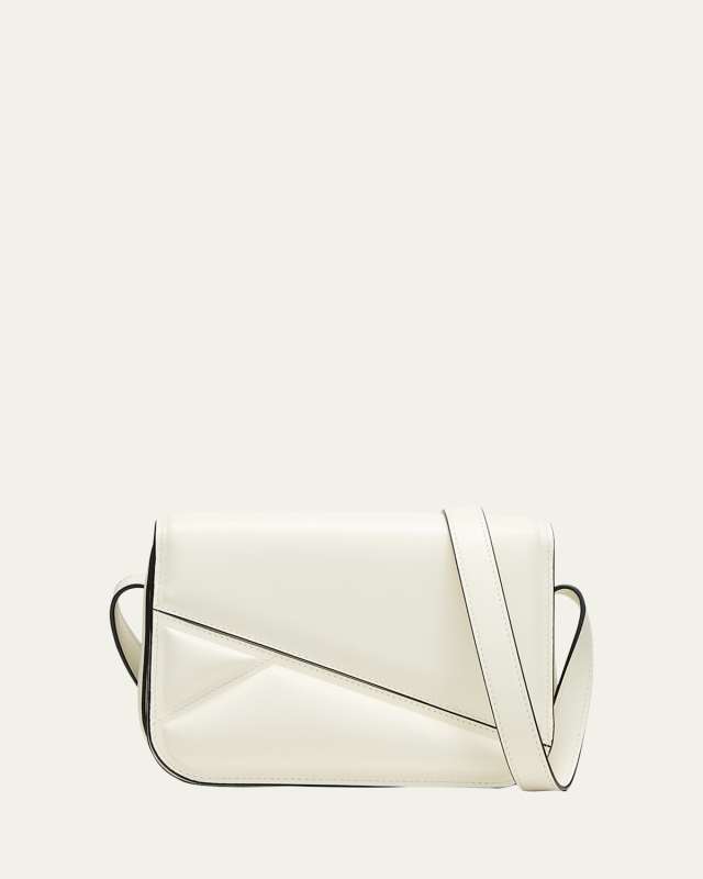 Oscar Medium Trunk Crossbody Bag